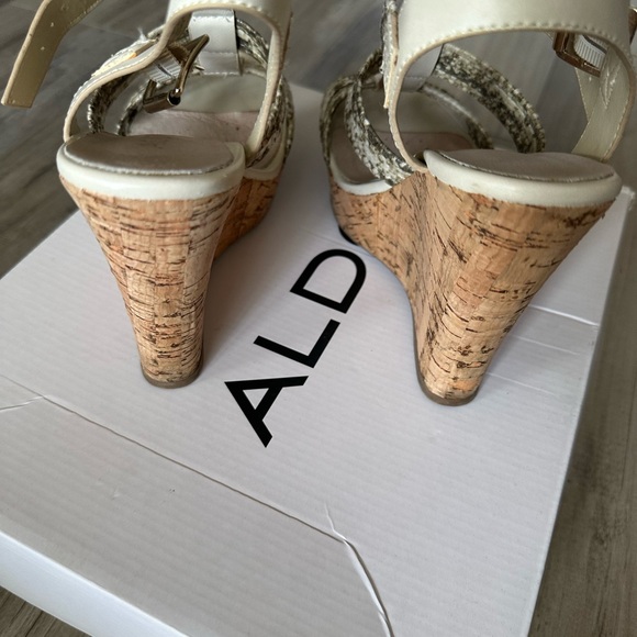 Wedge Sandals  - Aldo - Picture 4 of 4